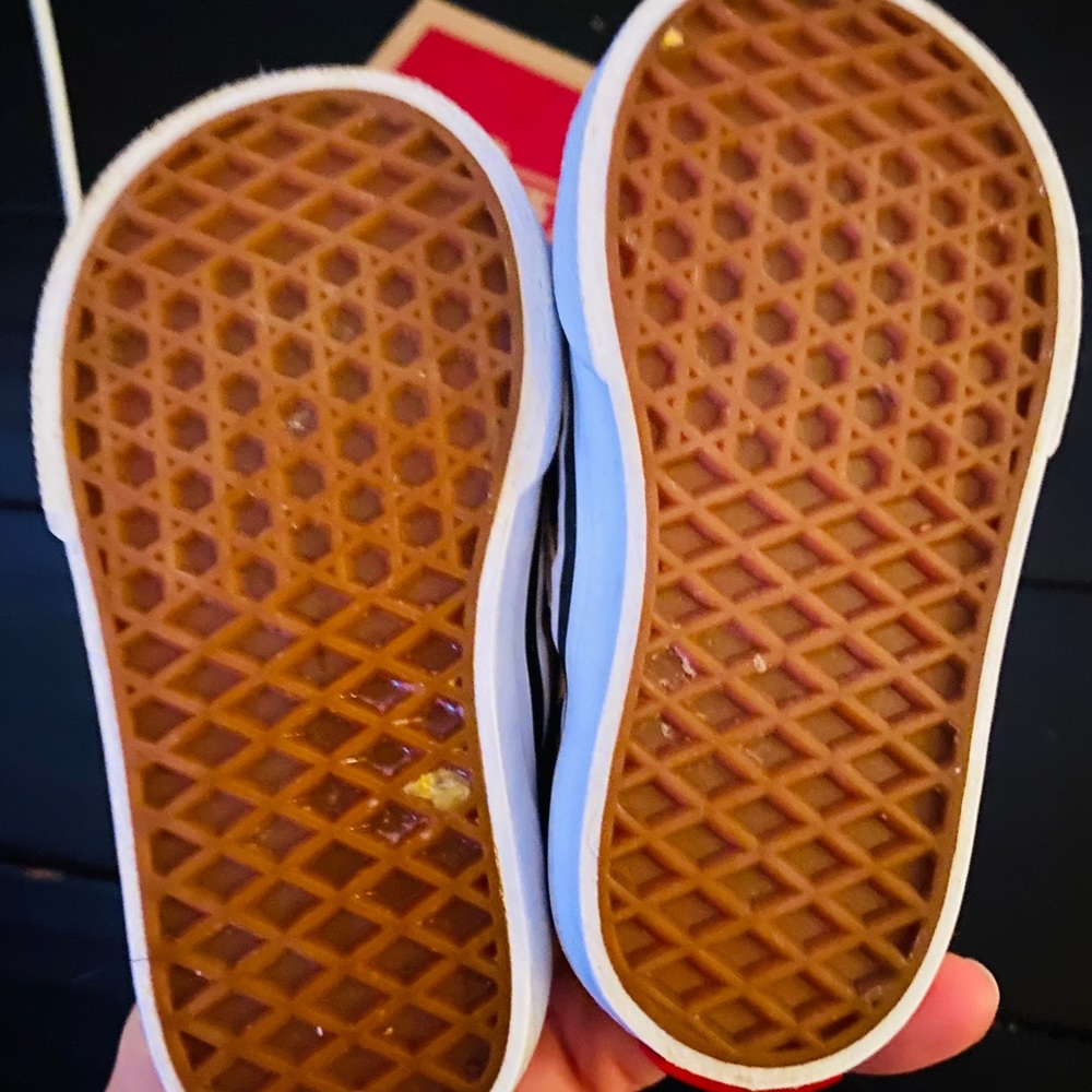 Leopard vans - Picture 2 of 3